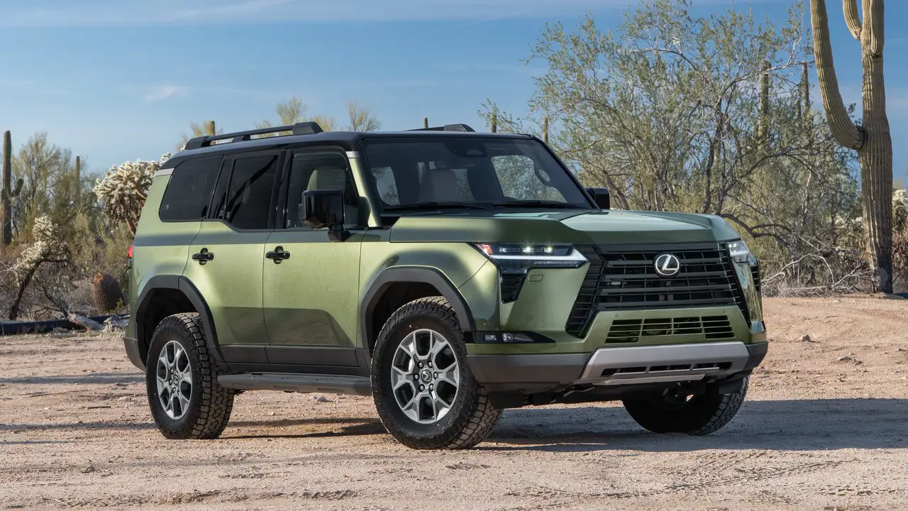 Lexus GX 550 luxury off-road SUV